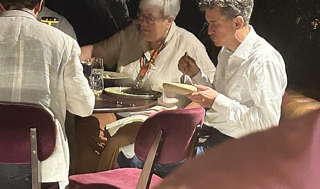 Ed Miliband (pictured right) and other delegates, including UK climate envoy Rachel Kyte (pictured centre) dined at the Hotel Tivoli in Belem