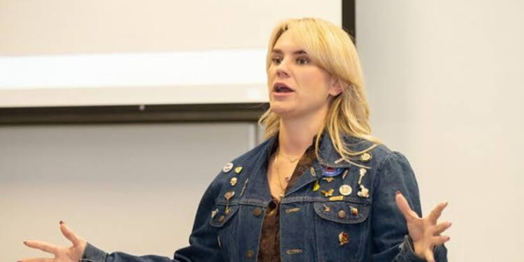 When the pollster asked undecided respondents to back the candidate they were leaning toward, Van Epps registered 49 percent support, while Behn drew 47 percent support.