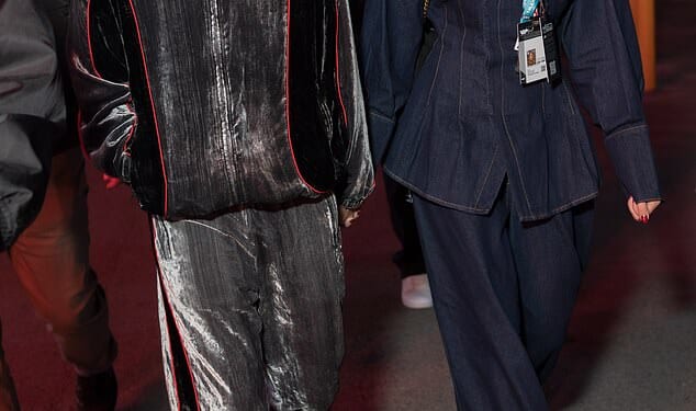 Louis Tomlinson and girlfriend Zara McDermott were quite literally in Paradise on Saturday during a rare joint appearance at the Las Vegas Grand Prix