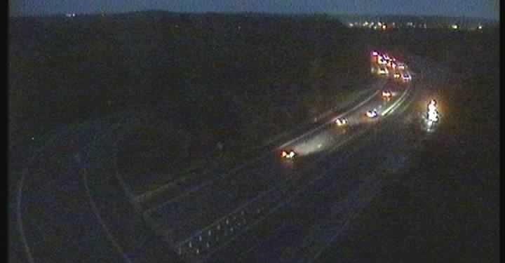 M40 closed after lorry crashes through barrier into two cars as drivers warned over hefty delays