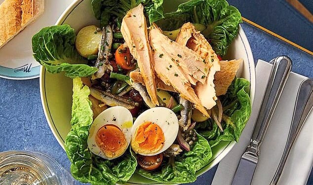 Tom rates the niçoise salad, with ‘high-quality tinned tuna, as is proper’