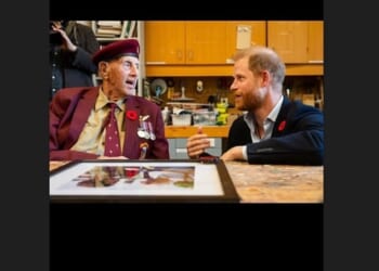 The post also included a touching photograph of Harry's recent visit to Sunnybrook Hospital's Veterans Centre in Toronto