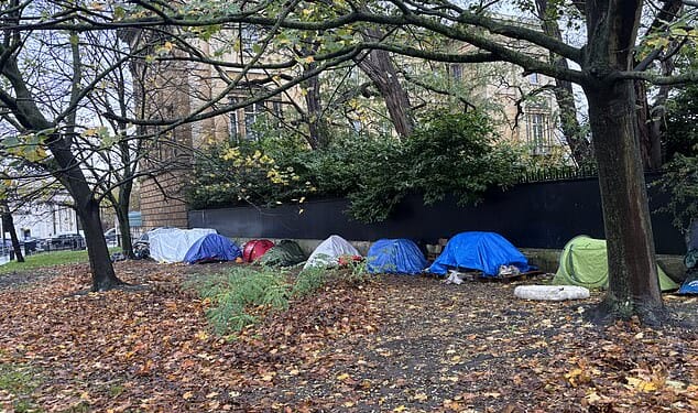 Homeless migrants are camping outside Apsley House which is owned by the billionaire Duke of Wellington