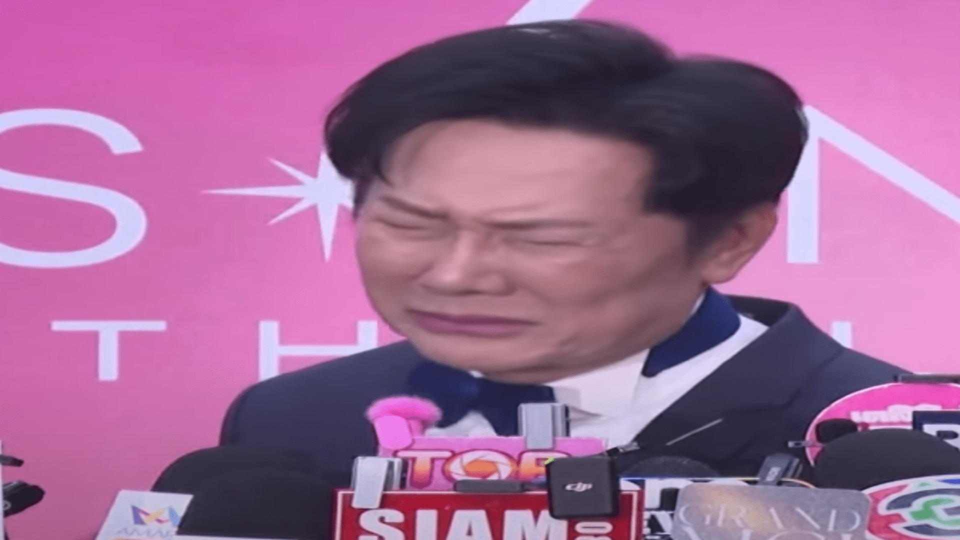 Moment Miss Universe boss breaks down in tearful apology after branding Miss Mexico an ‘idiot’ sparking walkout protest