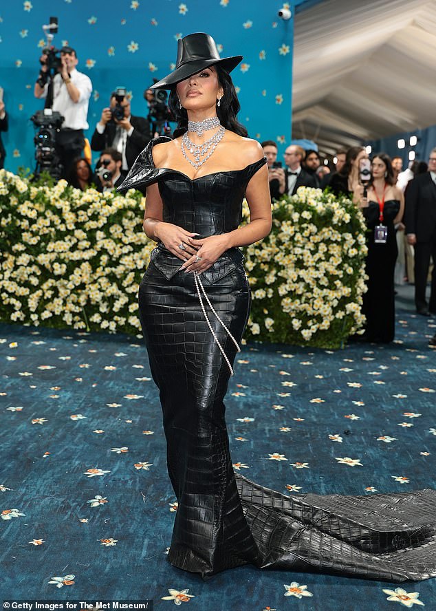 Thursday's episode took viewers back to the build-up hours before the Met Gala in May and featured the mother-of-four getting ready for her big entrance