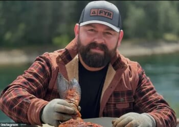 Popular food influencer Michael Duarte - known as foodwithbearhands - has died