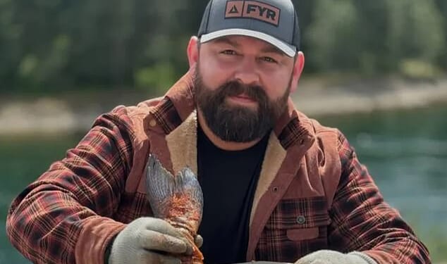 Popular food influencer Michael Duarte - known as foodwithbearhands - has died
