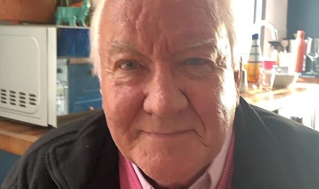 Rachel Reeves' lifelong Tory-supporting uncle Terry Smith may now back Nigel Farage