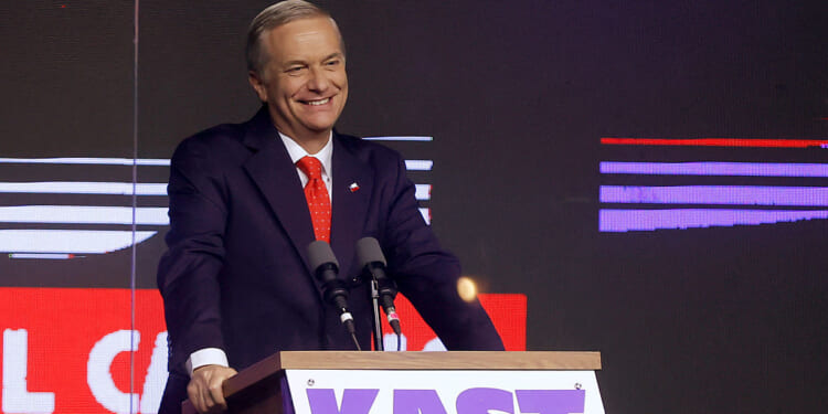 Right-Wing Candidate to Face Off Against Communist for Chile’s Presidency