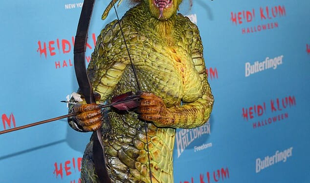 This year, she was dressed as Medusa from Clash of the Titans, as she looked completely unrecognizable in a green, head-to-toe snakeskin look and wild headpiece with rattlesnakes coming out of her head