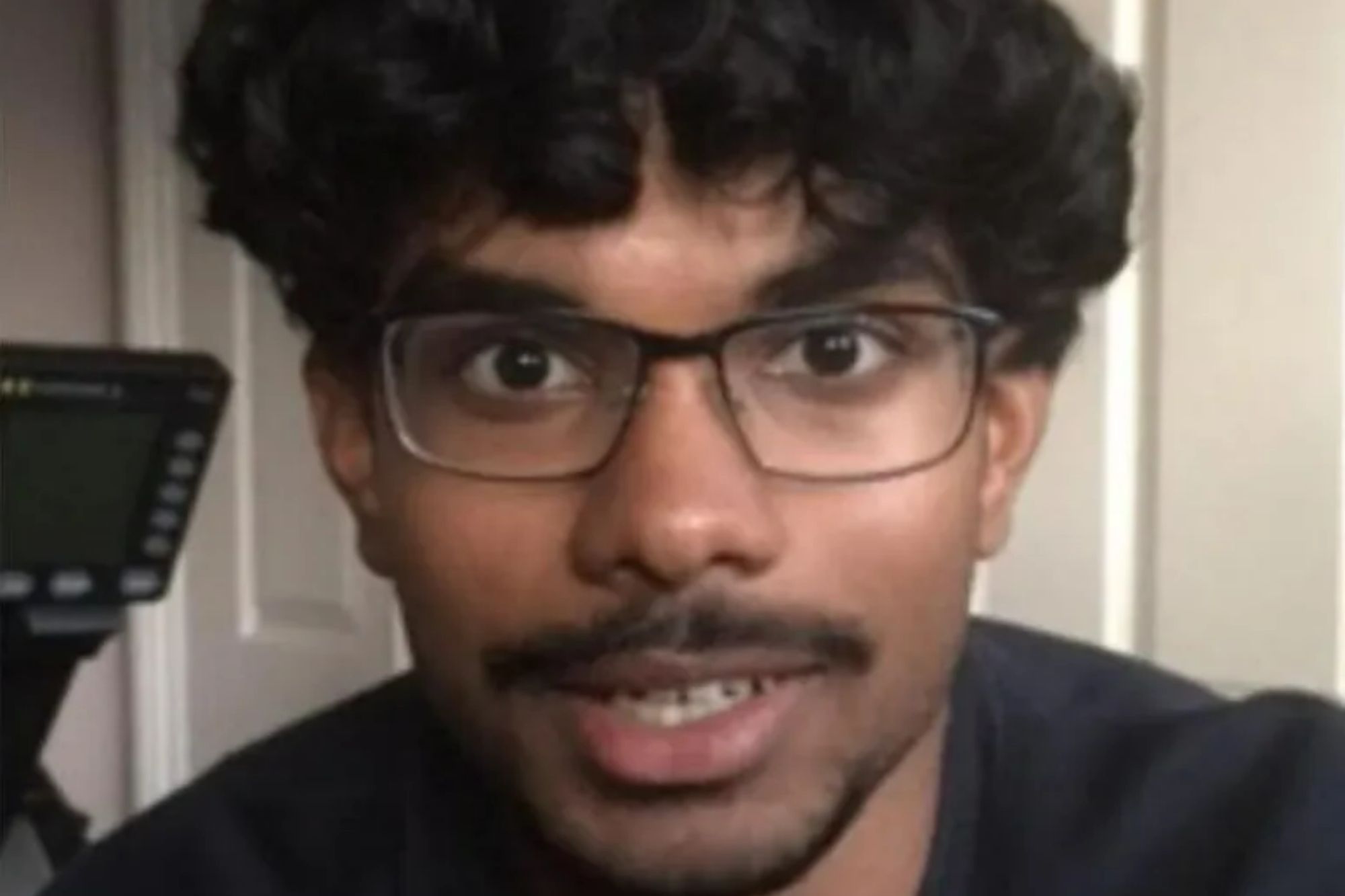 An image collage containing 1 images, Image 1 shows NINTCHDBPICT001041026831