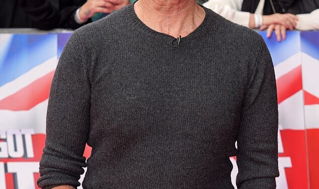 Simon Cowell has recalled the 'awful' moment he was told Liam Payne had died and admitted how he desperately tried to contact the singer's parents