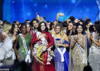 Fatima Bosch of Mexico reacts next to other contestants after being crowned Miss Universe 2025 during the 74th Miss Universe pageant in Bangkok, Thailand, November 21, 2025