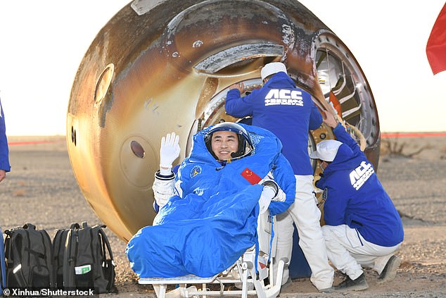 Astronaut Chen Zhongrui exited the Shenzhou-21 space capsule on November 14 after a nine-day delay caused by space debris damaging their original spacecraft