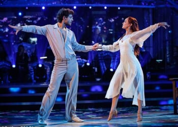 Strictly Come Dancing's George Clarke broke down after dedicating his performance on Saturday's show to his beloved mum amid her battle with cancer