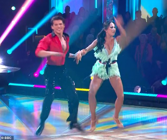 Following the challenge the judges scored Lewis Cope with the full six points, followed by Balvinder Sopal with five, Amber Davies with four points, Alex Kingston scored three, George Clarke two and Karen Carney last with just one point