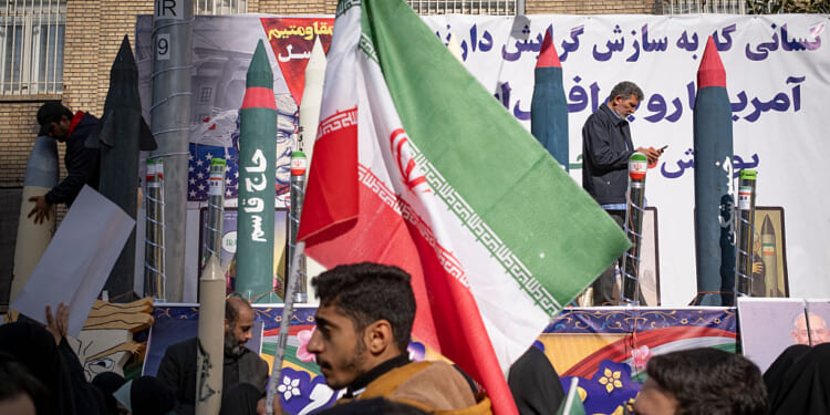 Study: Majority Instinct on Iran Is Restraint