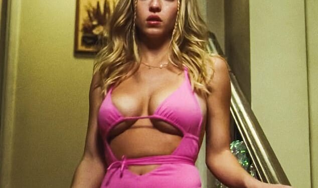 Sydney Sweeney has spoken of the 'mental challenge' of having to lose the weight she gained for her film Christy to resume filming for Euphoria (pictured in 2022 for the HBO show)