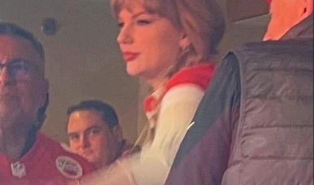 Taylor Swift was spotted cheering Travis Kelce on at the Kansas City Chiefs game on Sunday