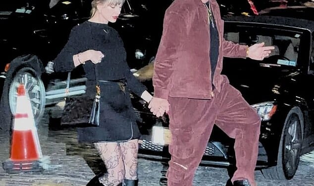 Taylor Swift showed off her killer legs as she and fiance Travis Kelce enjoyed another fancy date night in New York City on Thursday