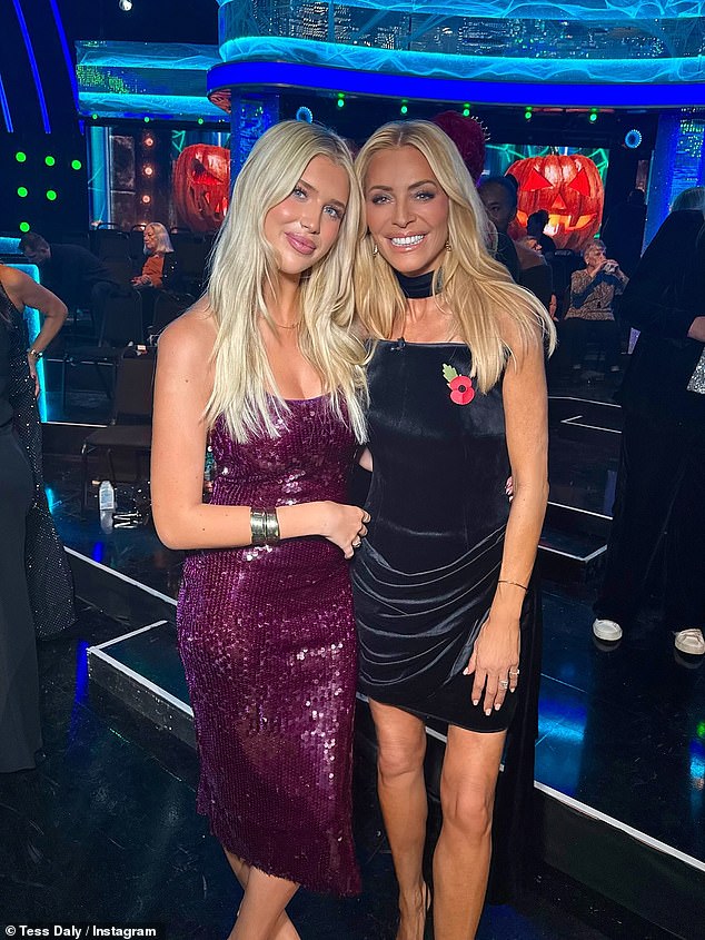 Tess Daly's fans have called for her lookalike daughter Phoebe to replace her on Strictly Come Dancing
