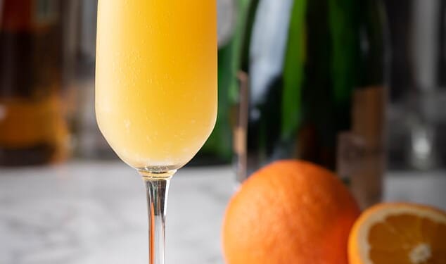 The ultimate guide to what your festive drinks really do to your waistline: Our expert nutritionist reveals the healthiest tipples and the popular favourite that can top 500 calories per serving