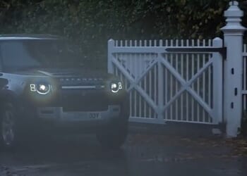 A car with a DOY numberplate was seen leaving Royal Lodge in Windsor on November 1