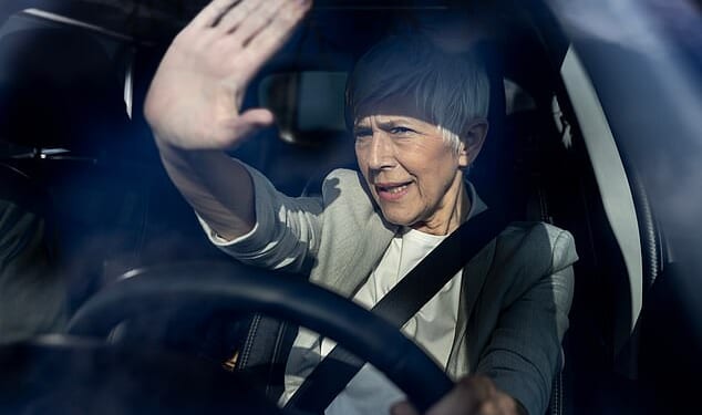 A DfT funded TRL study has identified the causes of glare from vehicle lighting on British roads, and how glare from these affects drivers - and bright have now been blamed for dazzling motorists