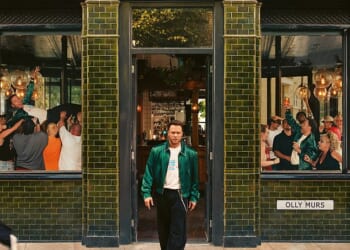 The cover of Olly Murs's new album, Knees Up. Released this month, it has already garnered significant criticism on social media