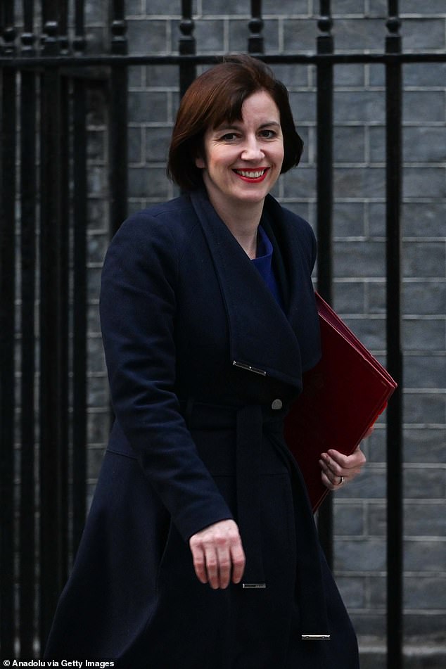 Education Secretary Bridget Phillipson is set to announce that all children should be taught Biology, Physics and Chemistry and be examined on them separately again in a major shake-up of science teaching to boost social mobility