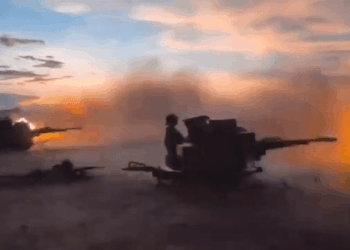 Venezuelan troops fire guns in warning to Trump as tyrant Maduro issues rallying cry & Hegseth visits aircraft carrier