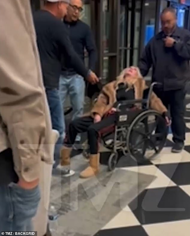 Concerning video showed Tara Reid after she was allegedly drugged at a hotel bar outside of Chicago