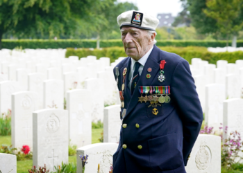 Why Is This Second World War Vet Crying?