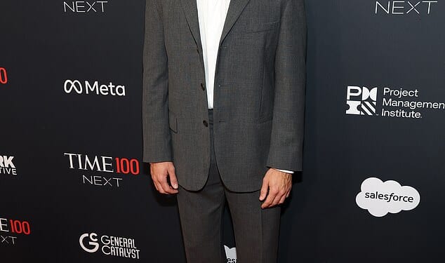 Wicked and Jurassic World Rebirth actor Jonathan Bailey named People's Sexiest Man Alive