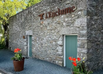 The highest-rated restaurant in the UK on the list is L¿Enclume by chef Simon Rogan, located in the Lake District