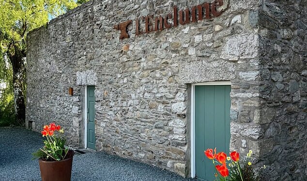 The highest-rated restaurant in the UK on the list is L¿Enclume by chef Simon Rogan, located in the Lake District