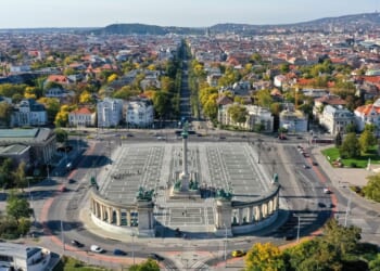 Major European city to ban all holiday rentals in the popular tourist area