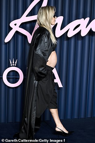 The singer separated from her husband of five years, art dealer Caspar Jopling, early last year