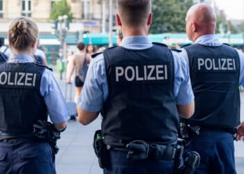 Horror as mum's headless body found in German forest with hands dumped on motorway