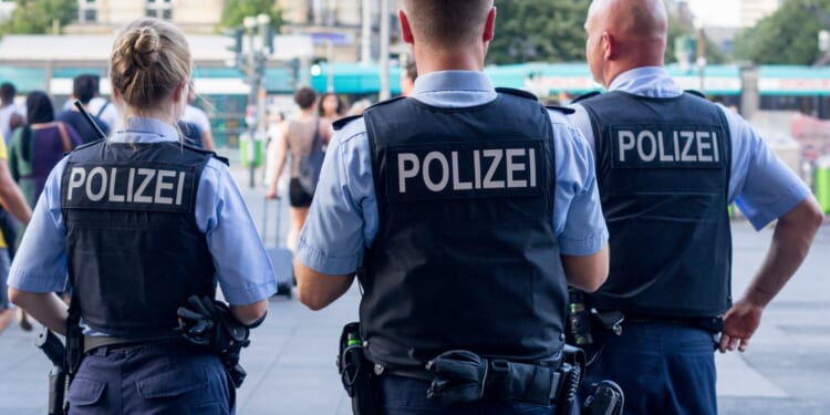 Horror as mum's headless body found in German forest with hands dumped on motorway