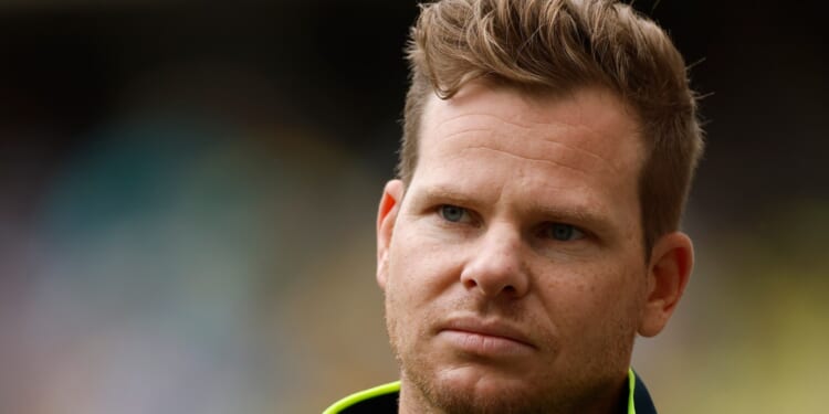 Australia cricket star Steve Smith set for NFL-style outfit change as he looks to blast England to 'Shivnarines'