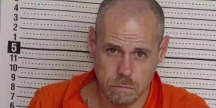 Prisoner on the run orders an Uber to escape from pursuing cops after crashing getaway car