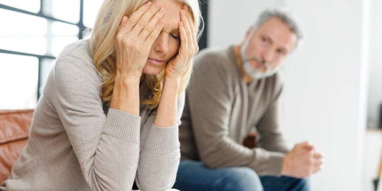 The Sun's trusted agony aunt launches new LIVE CHAT