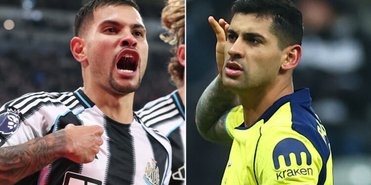 Cristian Romero scores last-gasp overhead kick after Toon awarded controversial penalty