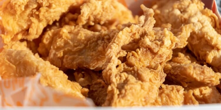 Legendary fast food chain brings ‘mega’ US portions to UK for first time ever