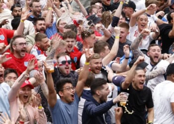 Pubs to pour pints until 1am if England get to World Cup latter stages in boost for struggling boozers