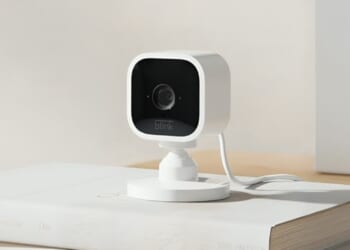Blink security cam crashes to £9.99 after huge 55% price cut