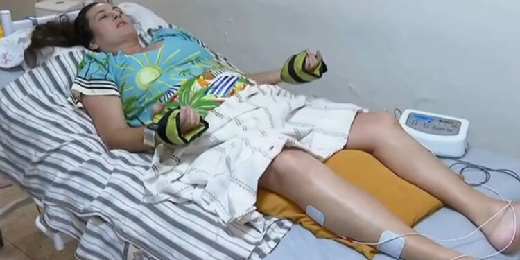 I’m now wheelchair-bound & unable to walk after plunging from a 13ft balcony at my Airbnb when I leaned on the railing