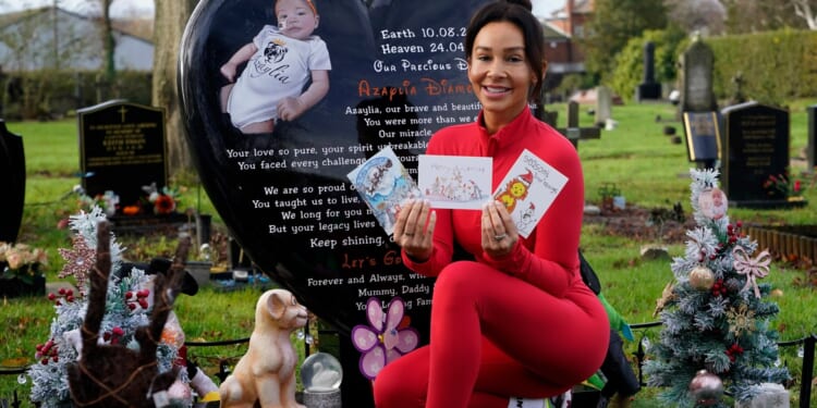This is your first present, says heartbroken mum as she places Christmas cards next to her daughter Azaylia’s grave