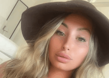 The brutal gangster Green Girls 'addicted' to crime who'll stop at nothing to smuggle drugs, plant bombs… and even kill